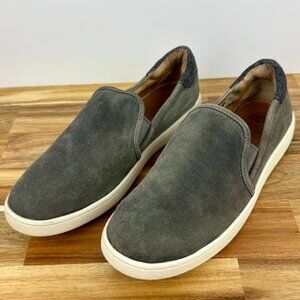 UGG Cas Slip-On Shoes Women's 9 Gray Suede Loafers‎ Sneakers